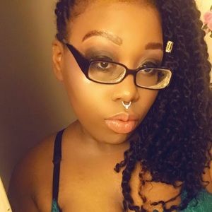 Meet your Posher, Ruth